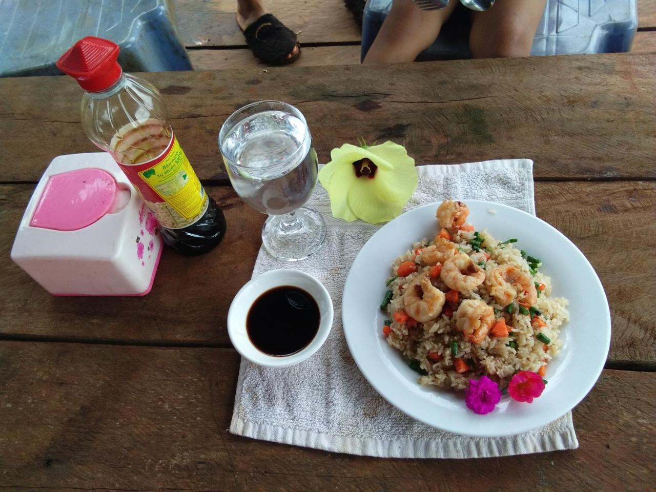 Mr Pov Home Stay Banlung 外观 照片